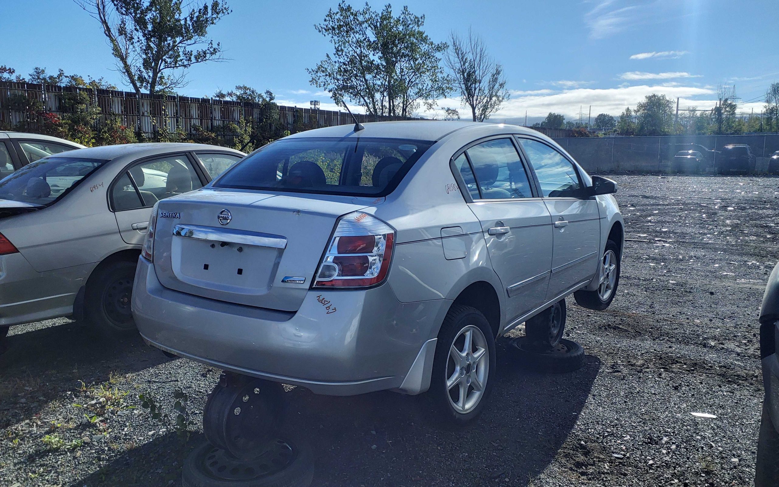 NISSAN SENTRA 2010