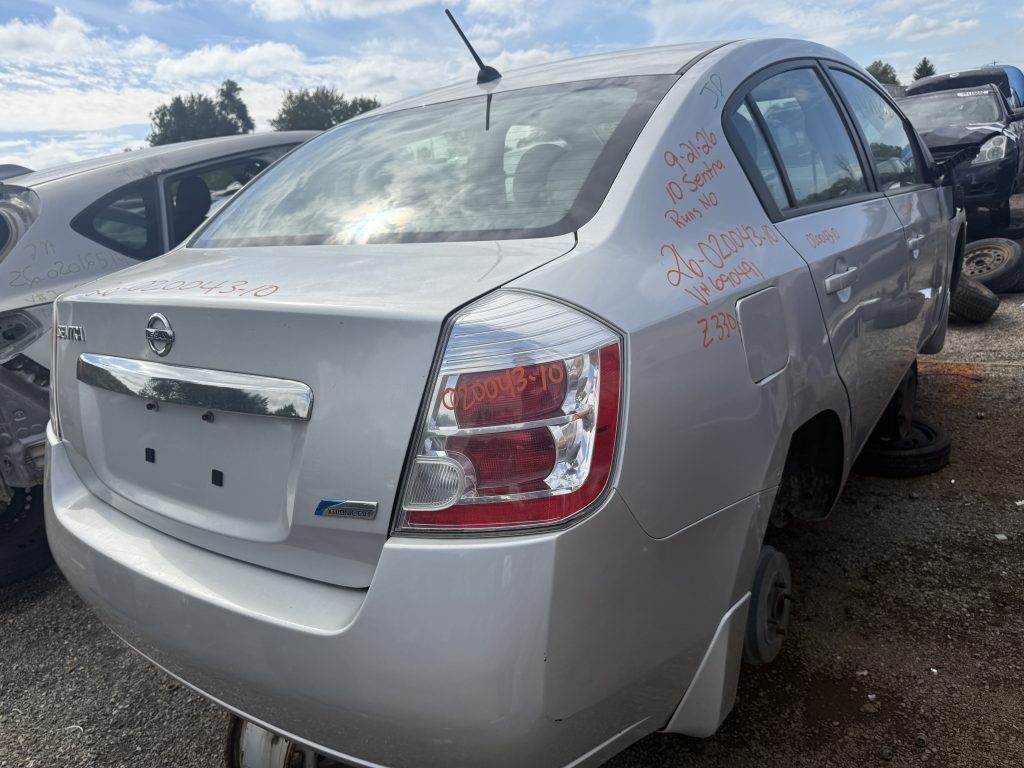 NISSAN SENTRA 2010