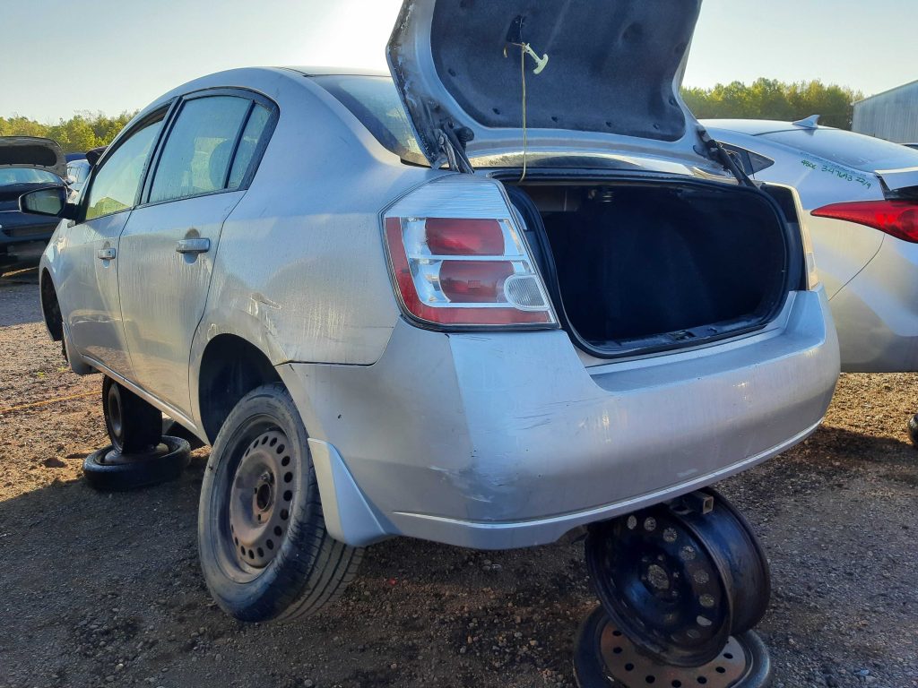 NISSAN SENTRA 2010