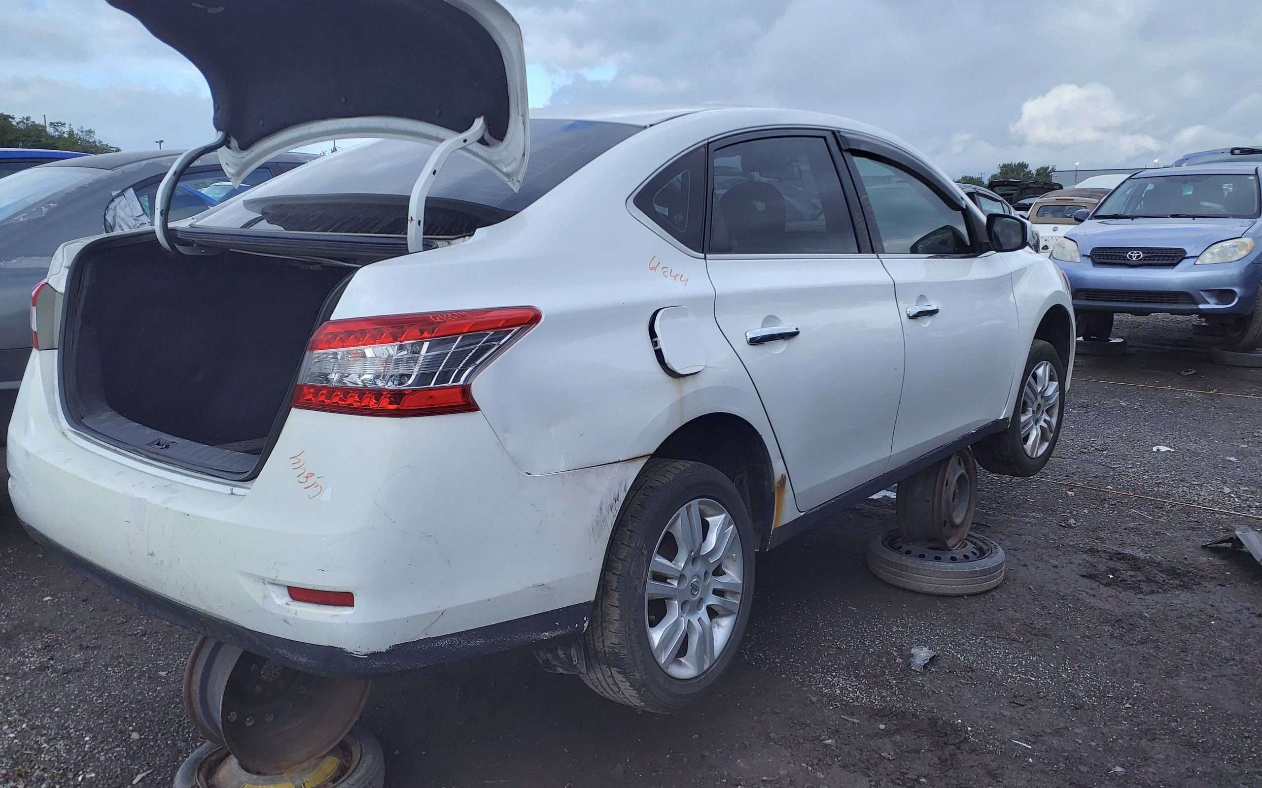 NISSAN SENTRA 2013