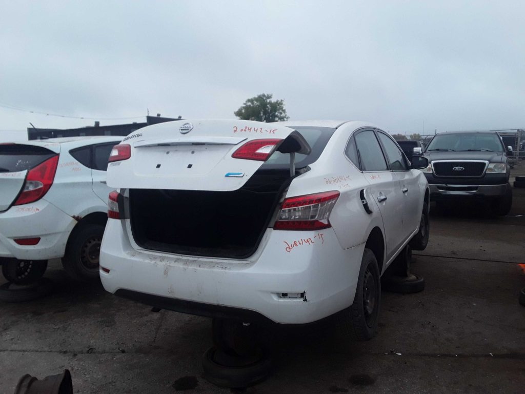 NISSAN SENTRA 2015
