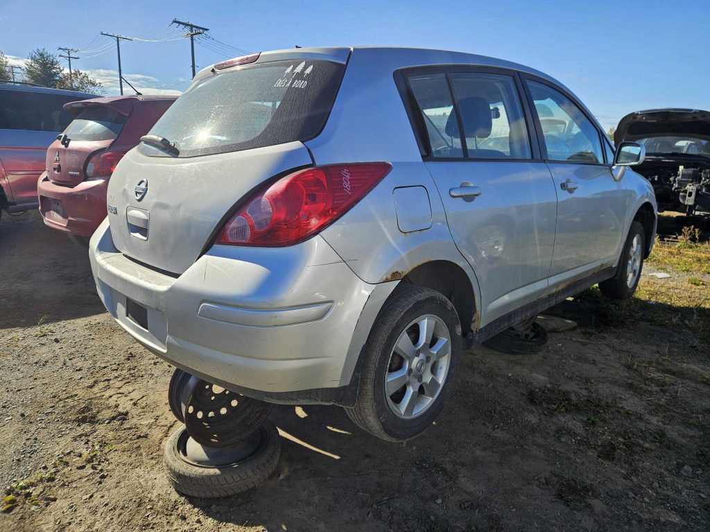NISSAN VERSA 2008