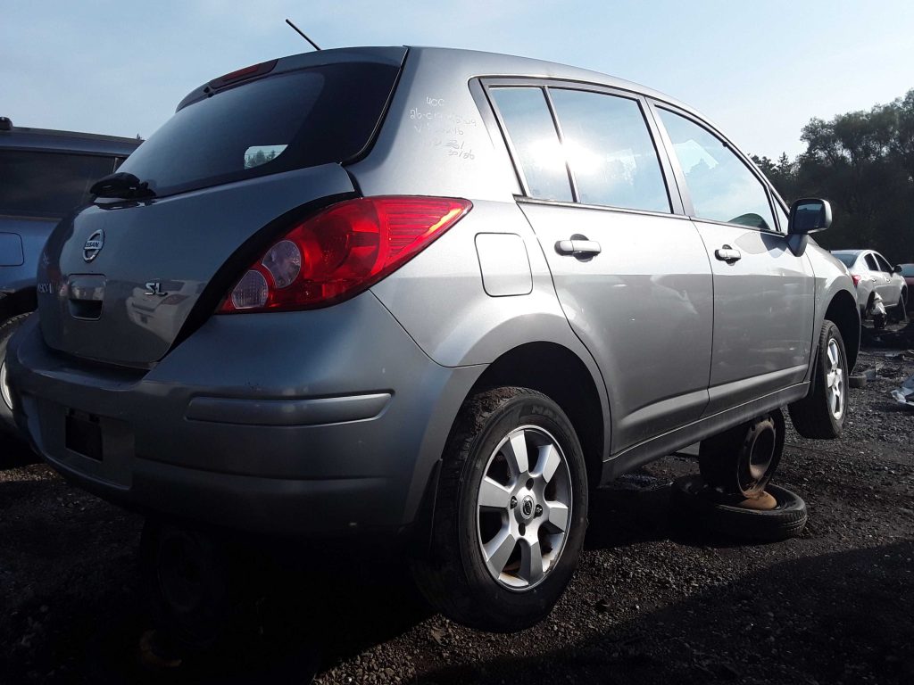 NISSAN VERSA 2009