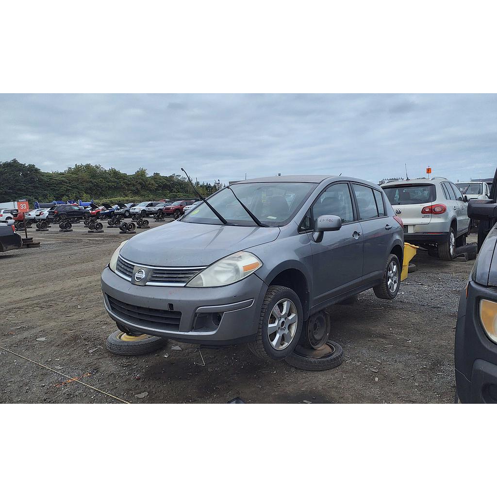 NISSAN VERSA 2009