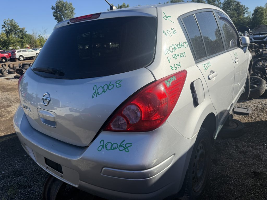 NISSAN VERSA 2009