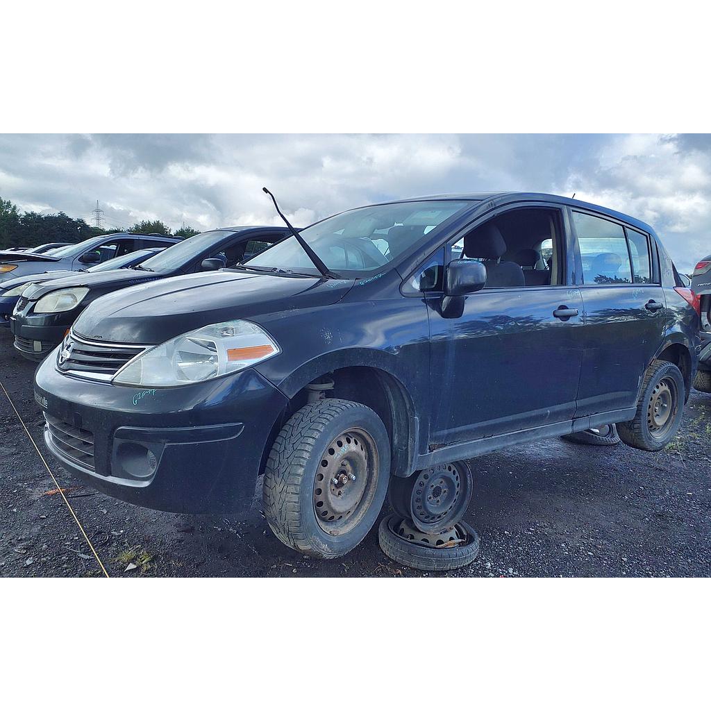 NISSAN VERSA 2010