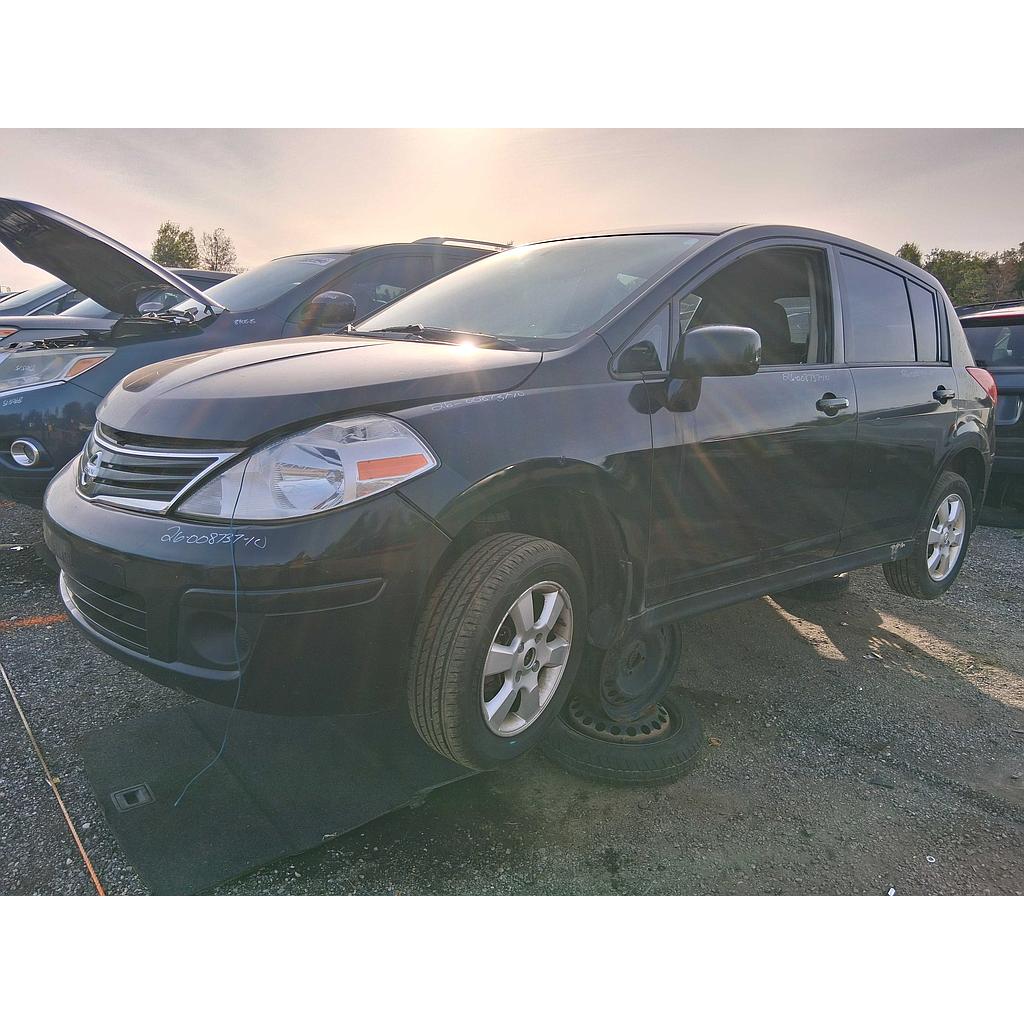 NISSAN VERSA 2010