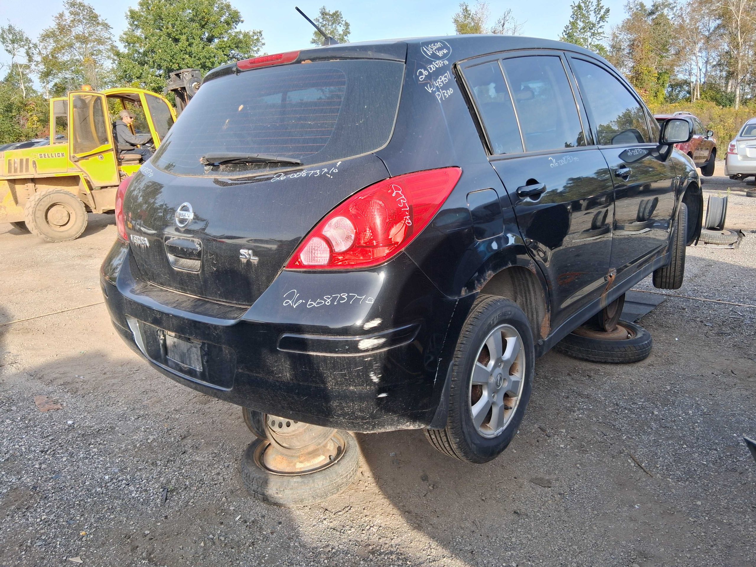NISSAN VERSA 2010