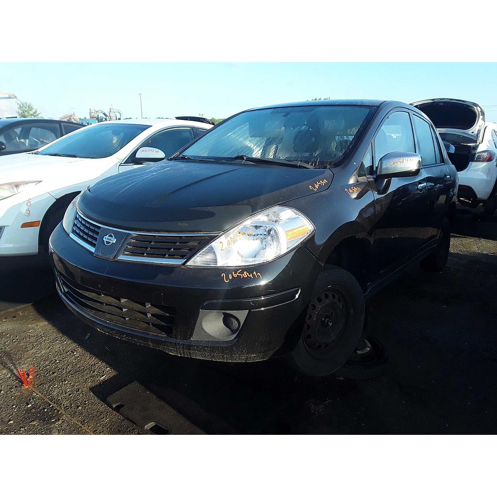 NISSAN VERSA 2011