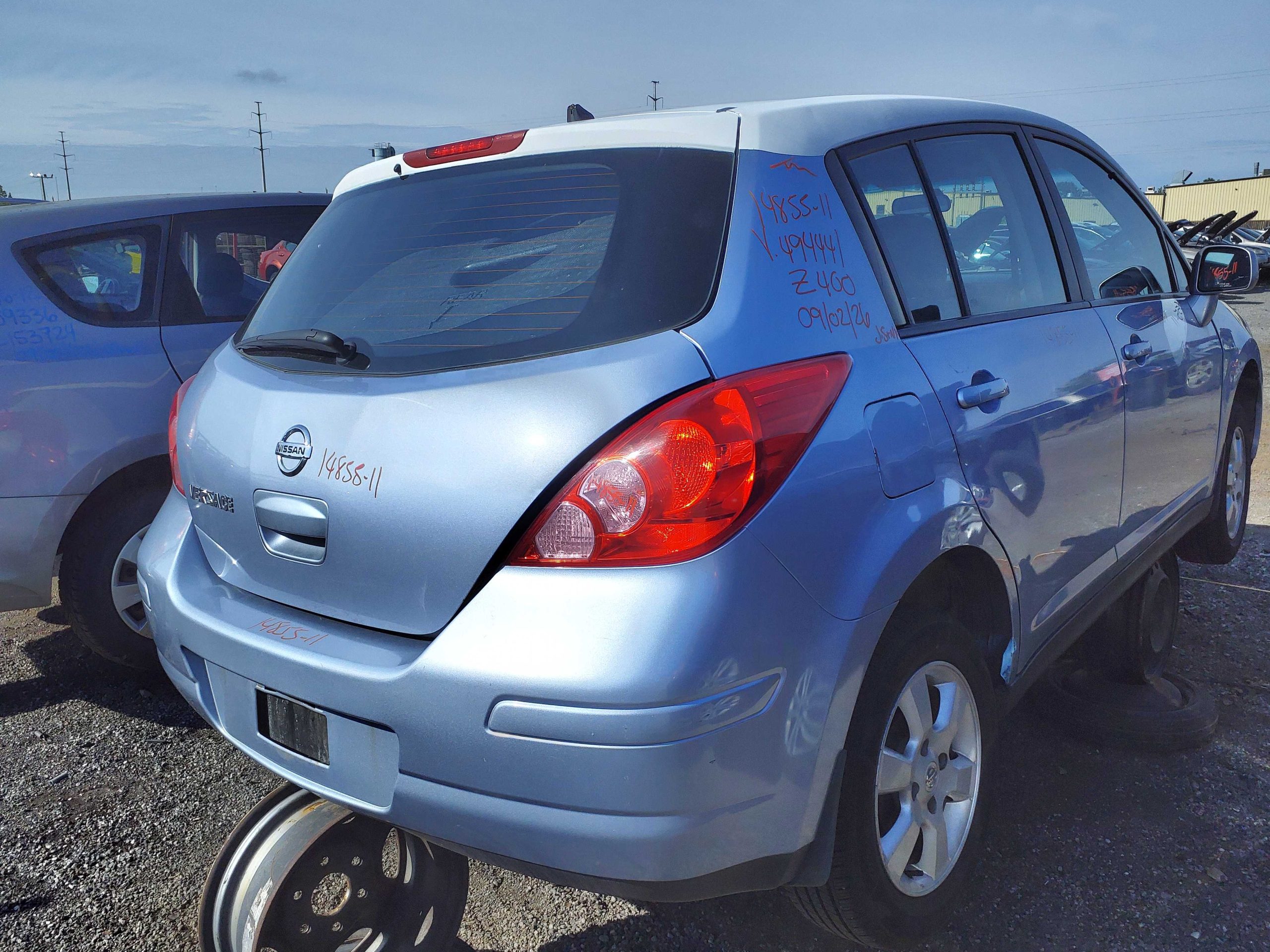 NISSAN VERSA 2011
