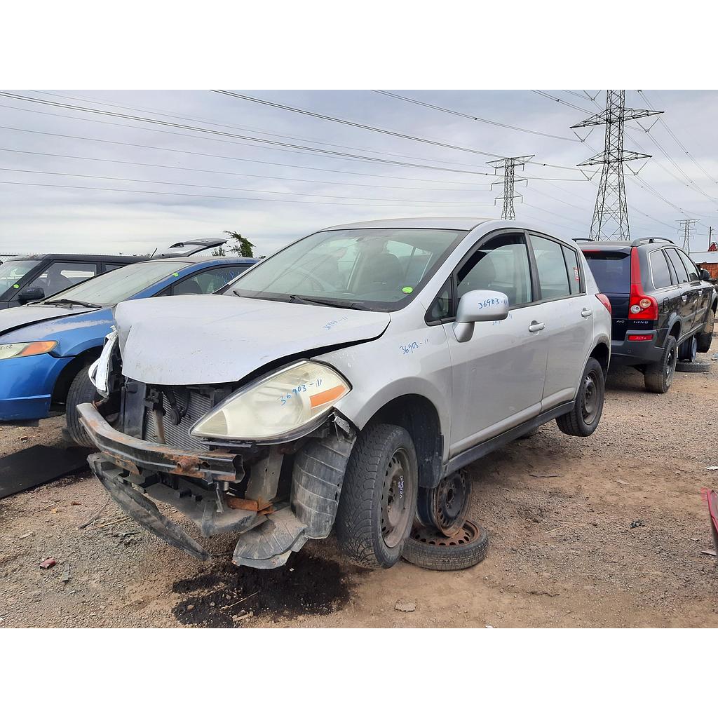 NISSAN VERSA 2011