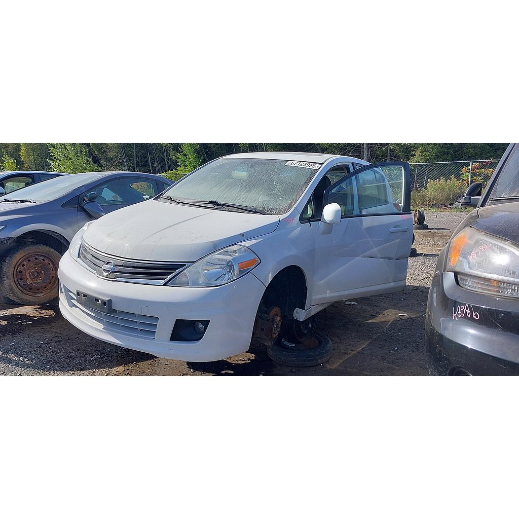 NISSAN VERSA 2011