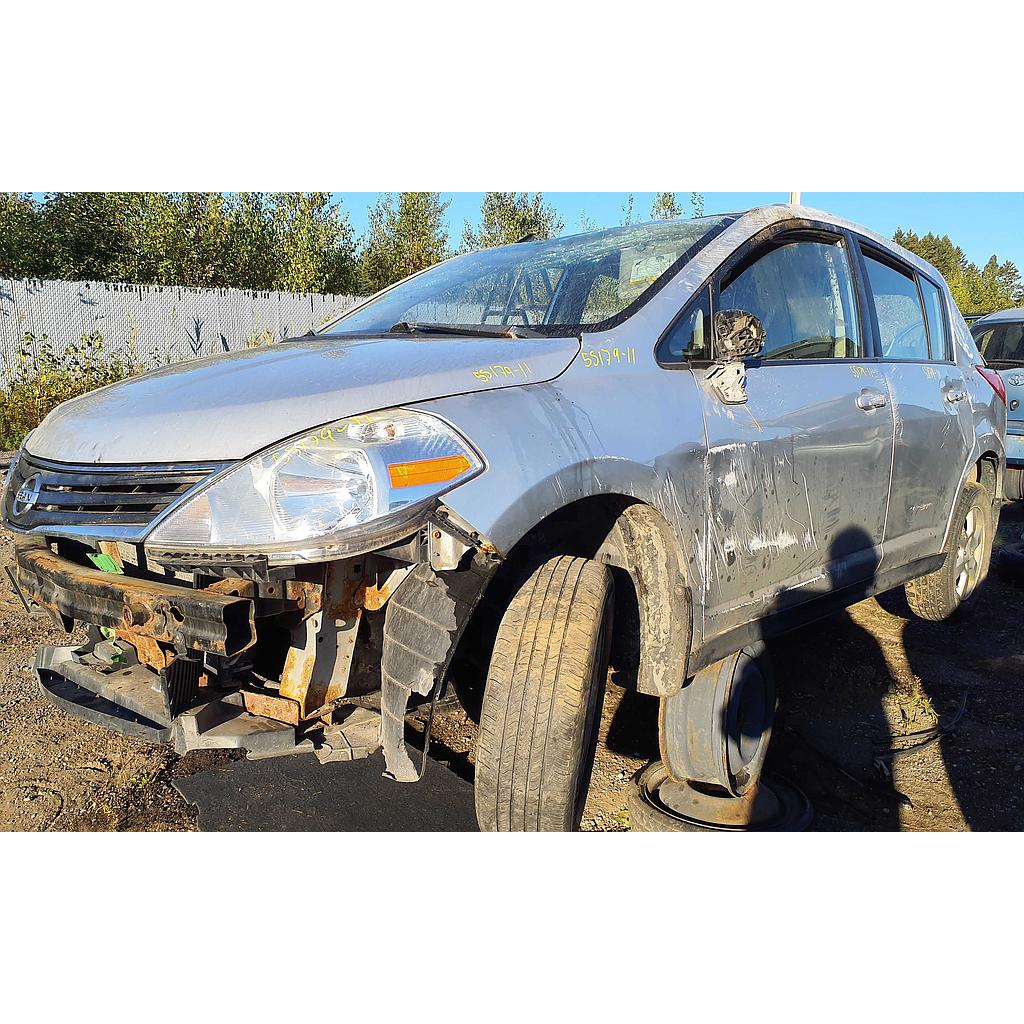 NISSAN VERSA 2011