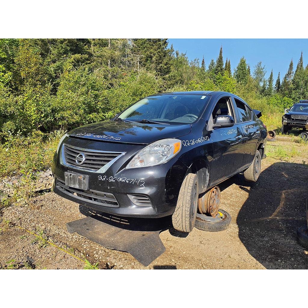NISSAN VERSA 2012