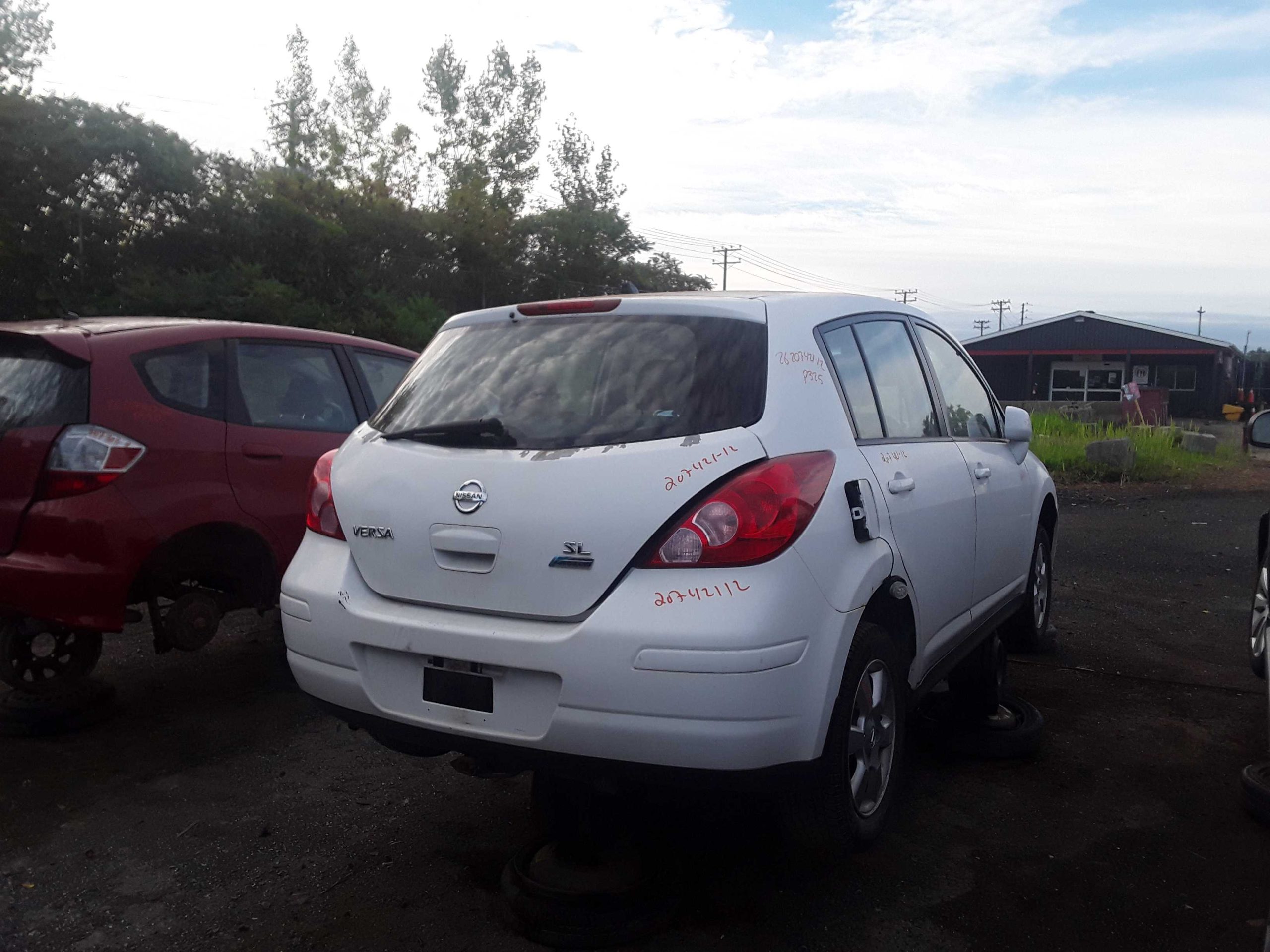 NISSAN VERSA 2012