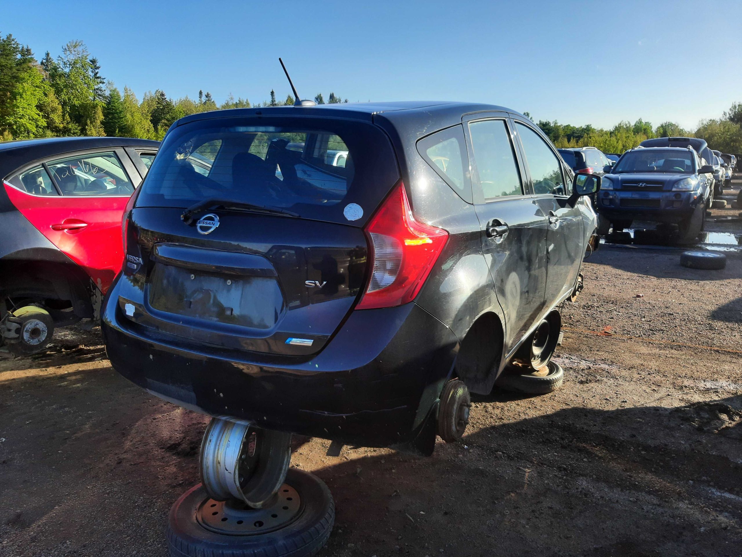 NISSAN VERSA 2015