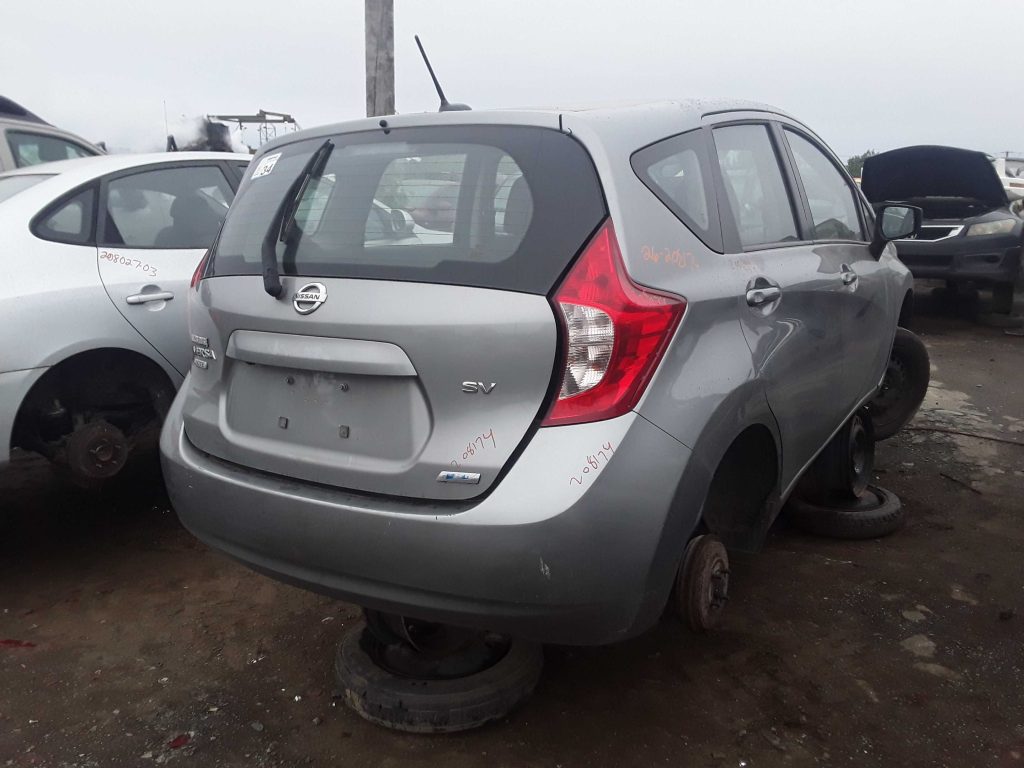 NISSAN VERSA 2015