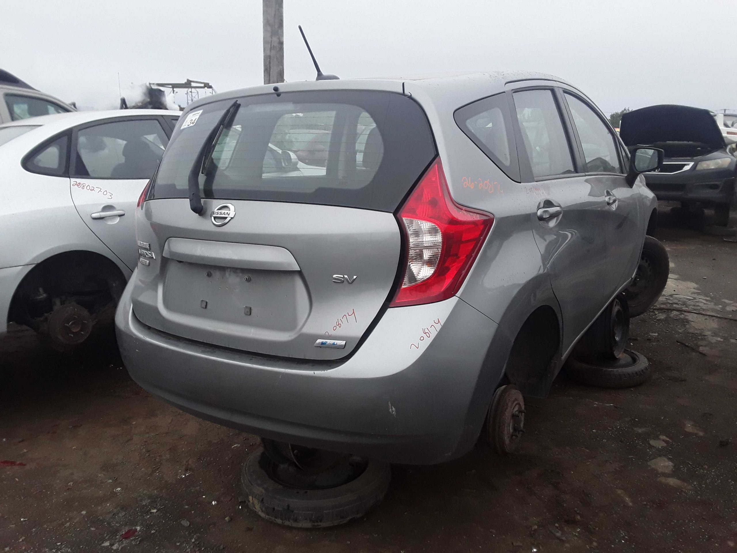 NISSAN VERSA 2015