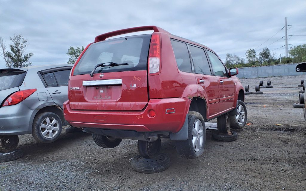 NISSAN X-TRAIL 2005