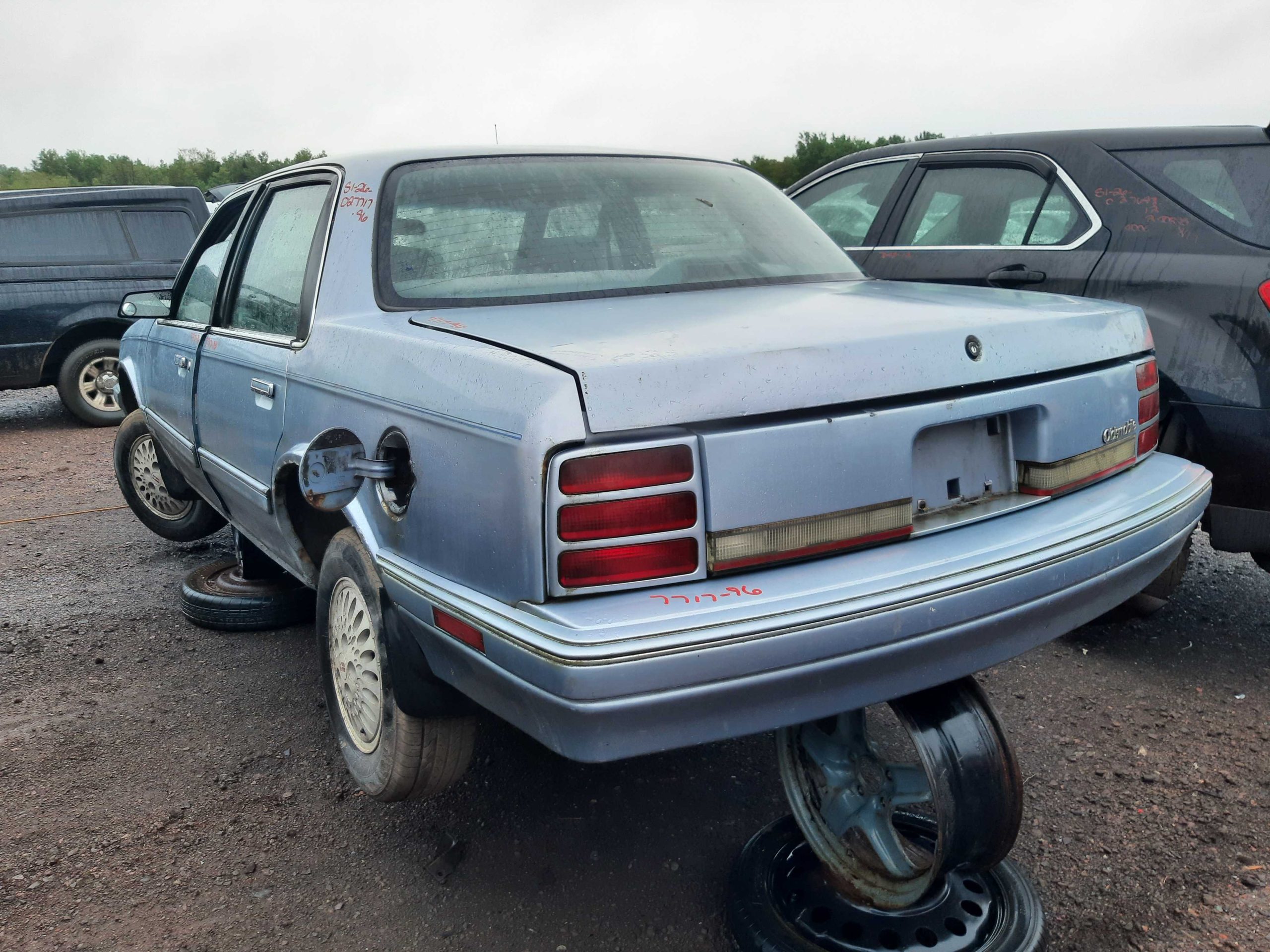 OLDSMOBILE CIERA 1996