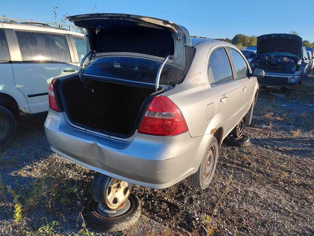 PONTIAC G3 2009