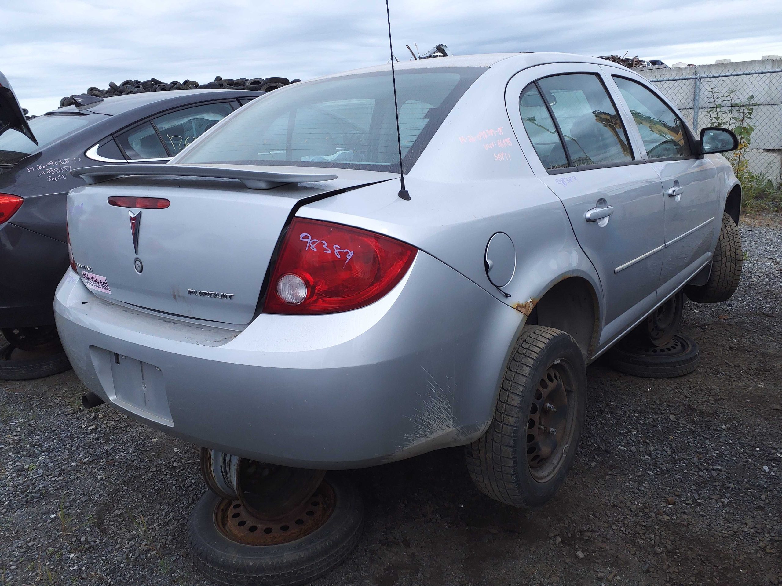 PONTIAC PURSUIT 2005