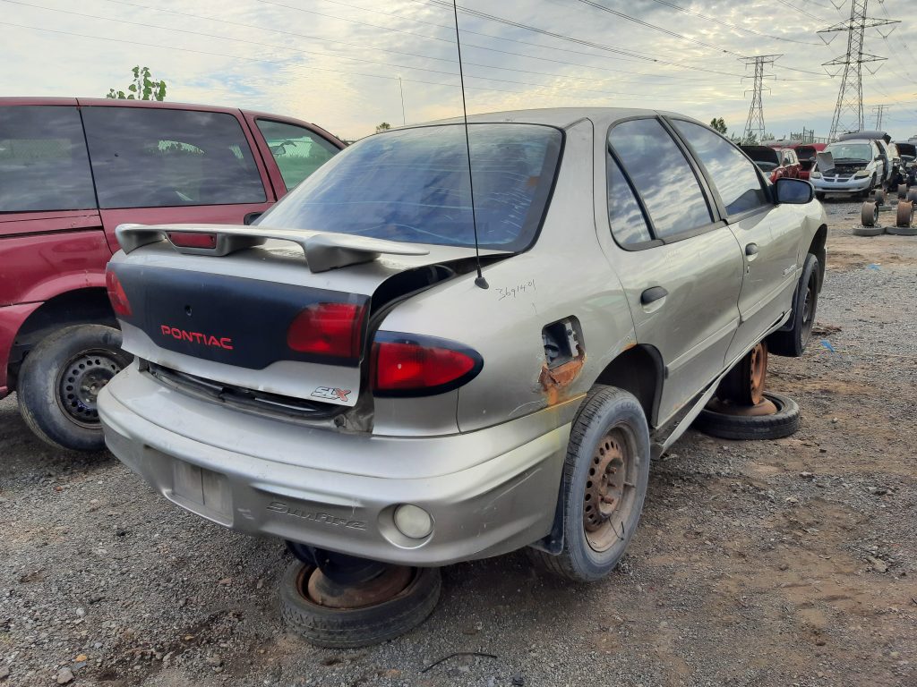 PONTIAC SUNFIRE 2001