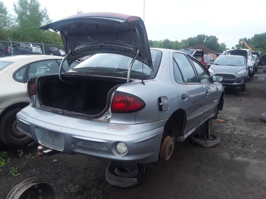 PONTIAC SUNFIRE 2005