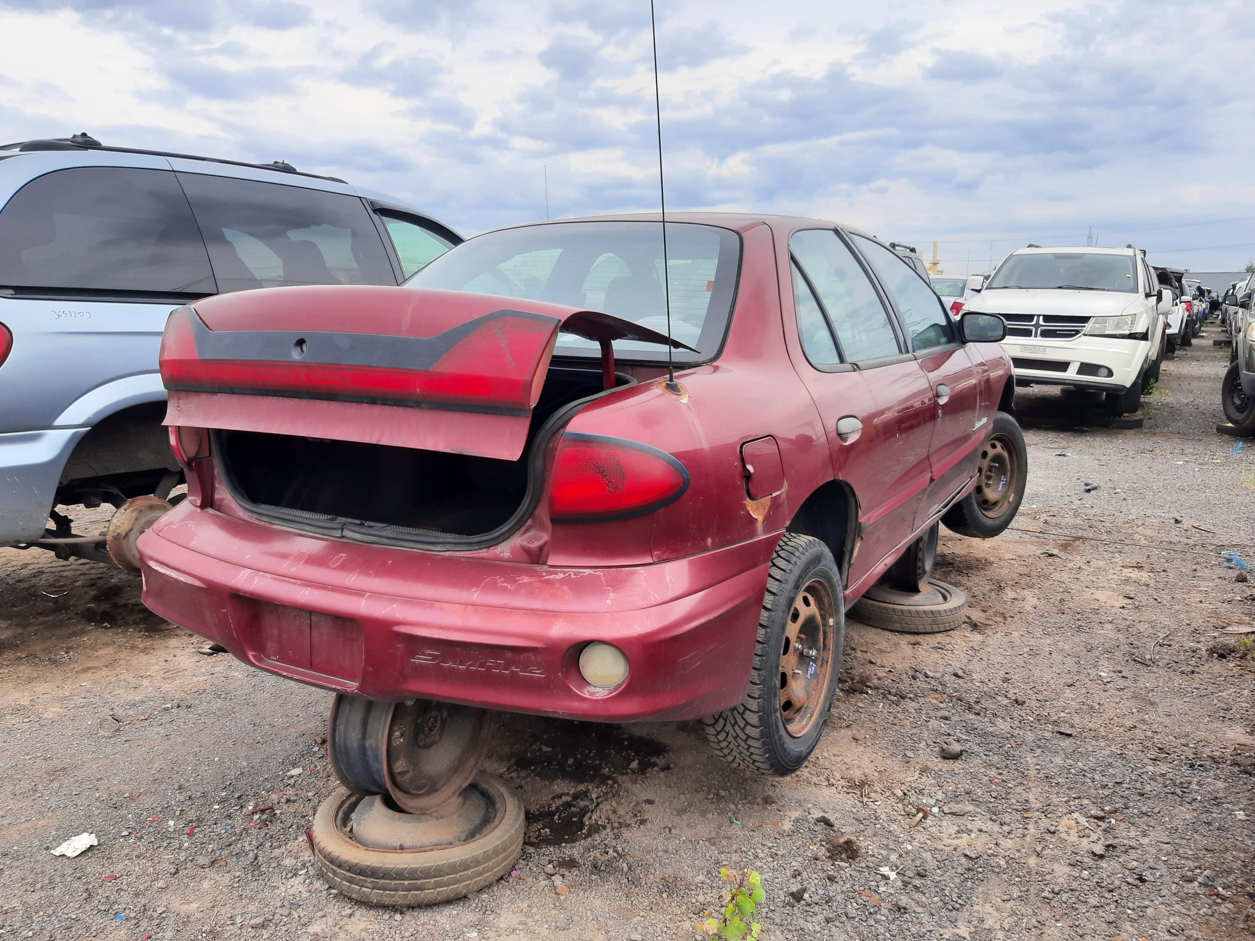 PONTIAC SUNFIRE 2005