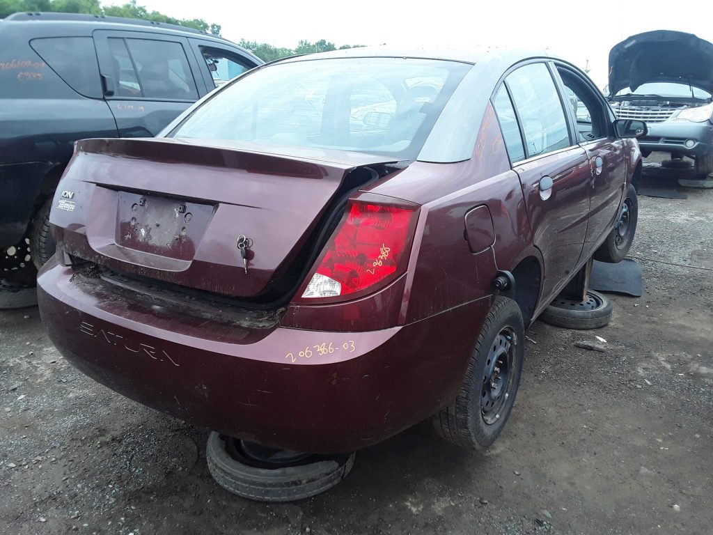 SATURN ION 2003