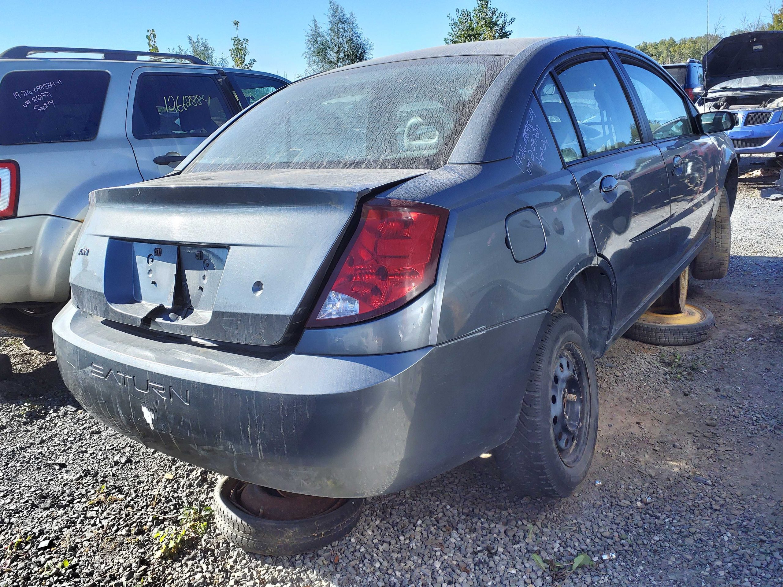 SATURN ION 2004