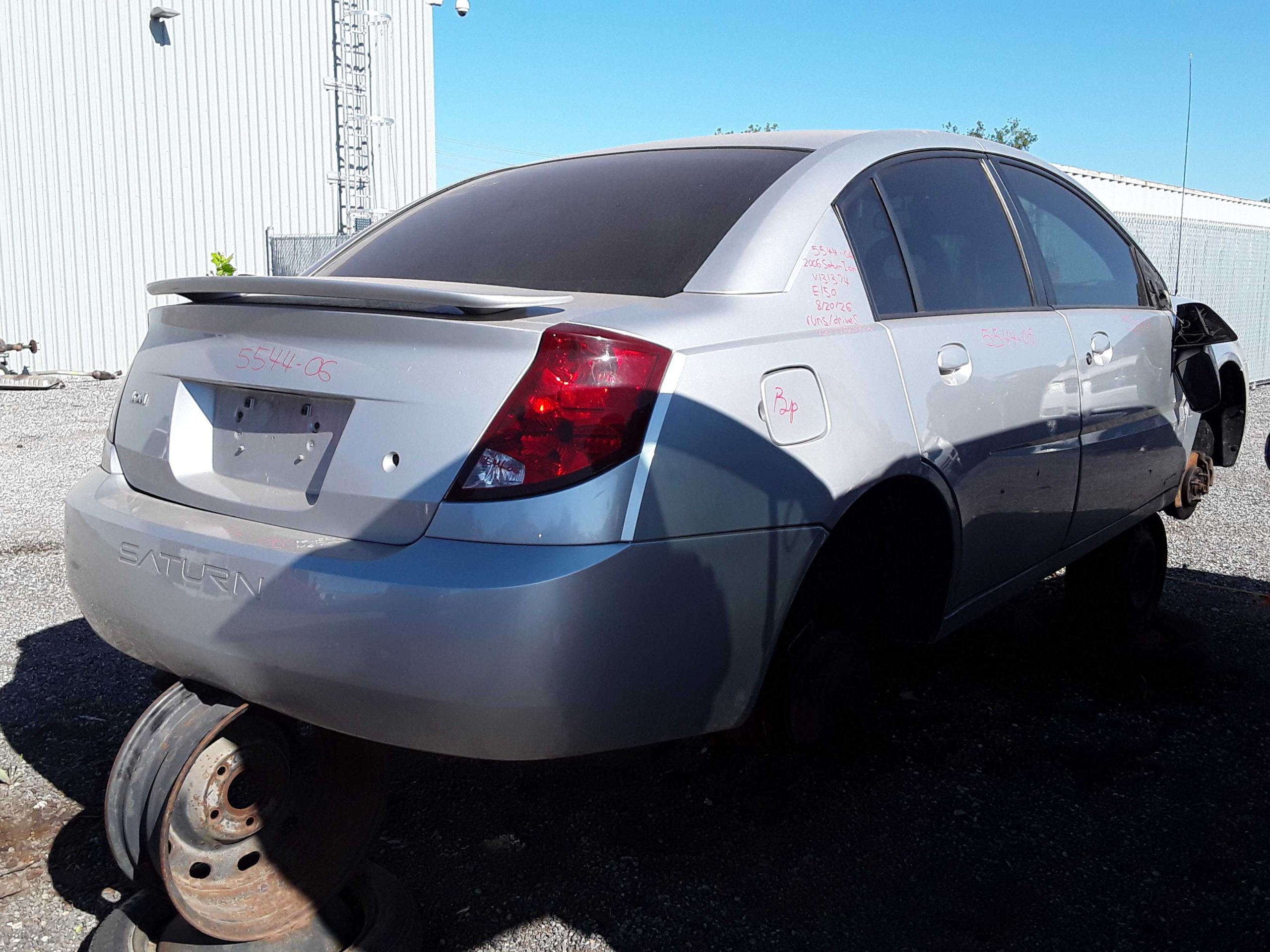 SATURN ION 2006