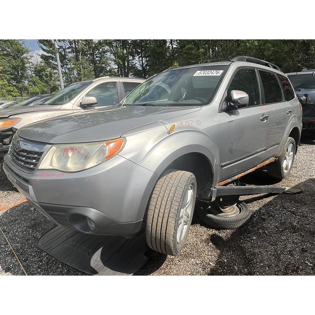 SUBARU FORESTER 2010