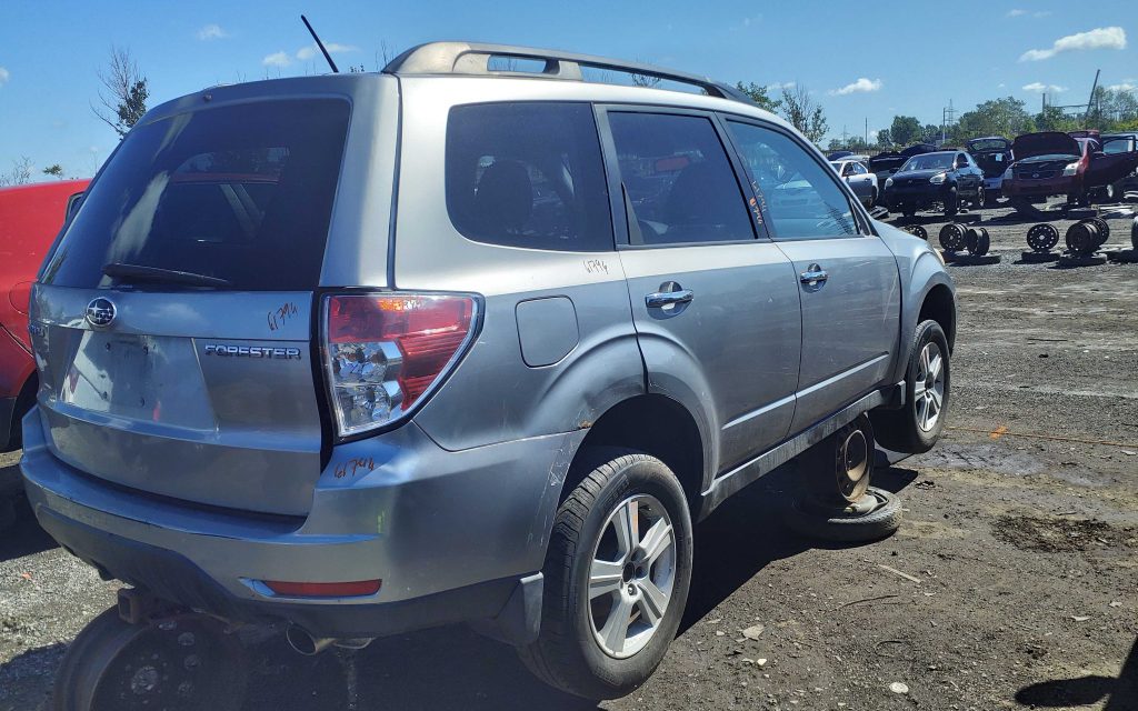 SUBARU FORESTER 2010