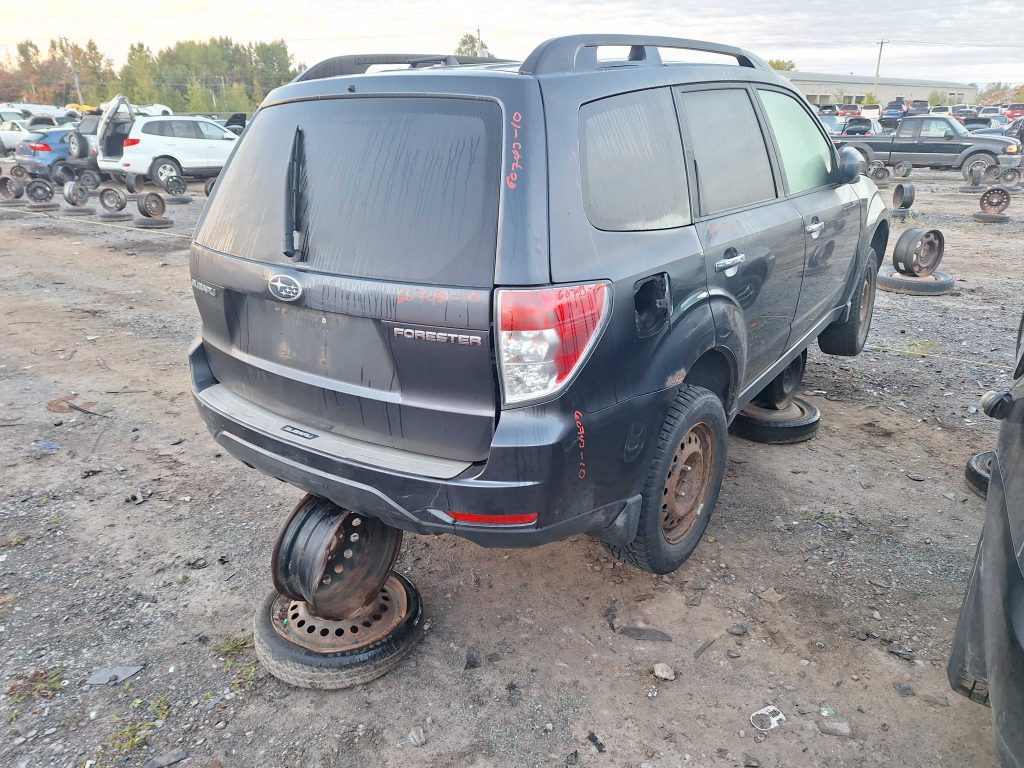 SUBARU FORESTER 2010