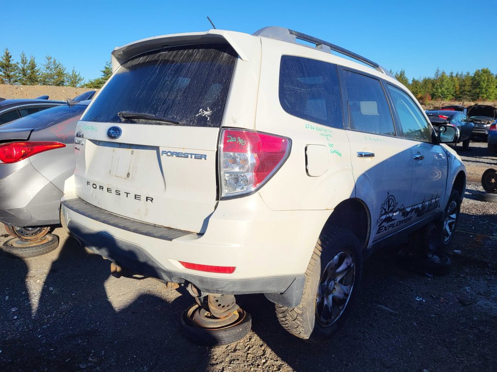 SUBARU FORESTER 2012
