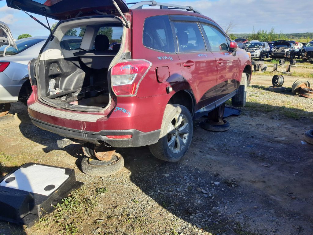 SUBARU FORESTER 2014