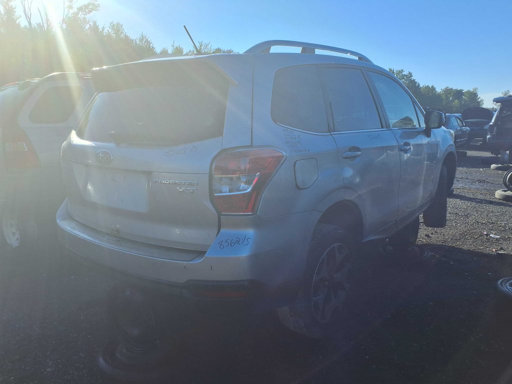 SUBARU FORESTER 2015