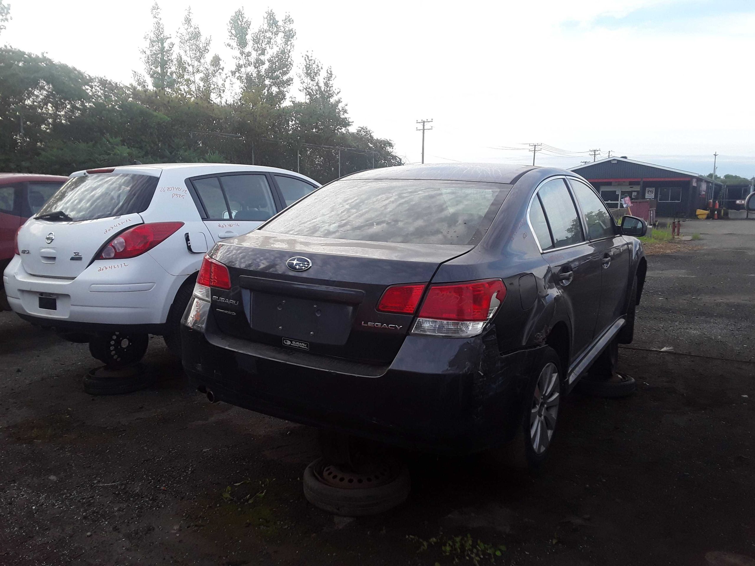 SUBARU LEGACY 2011