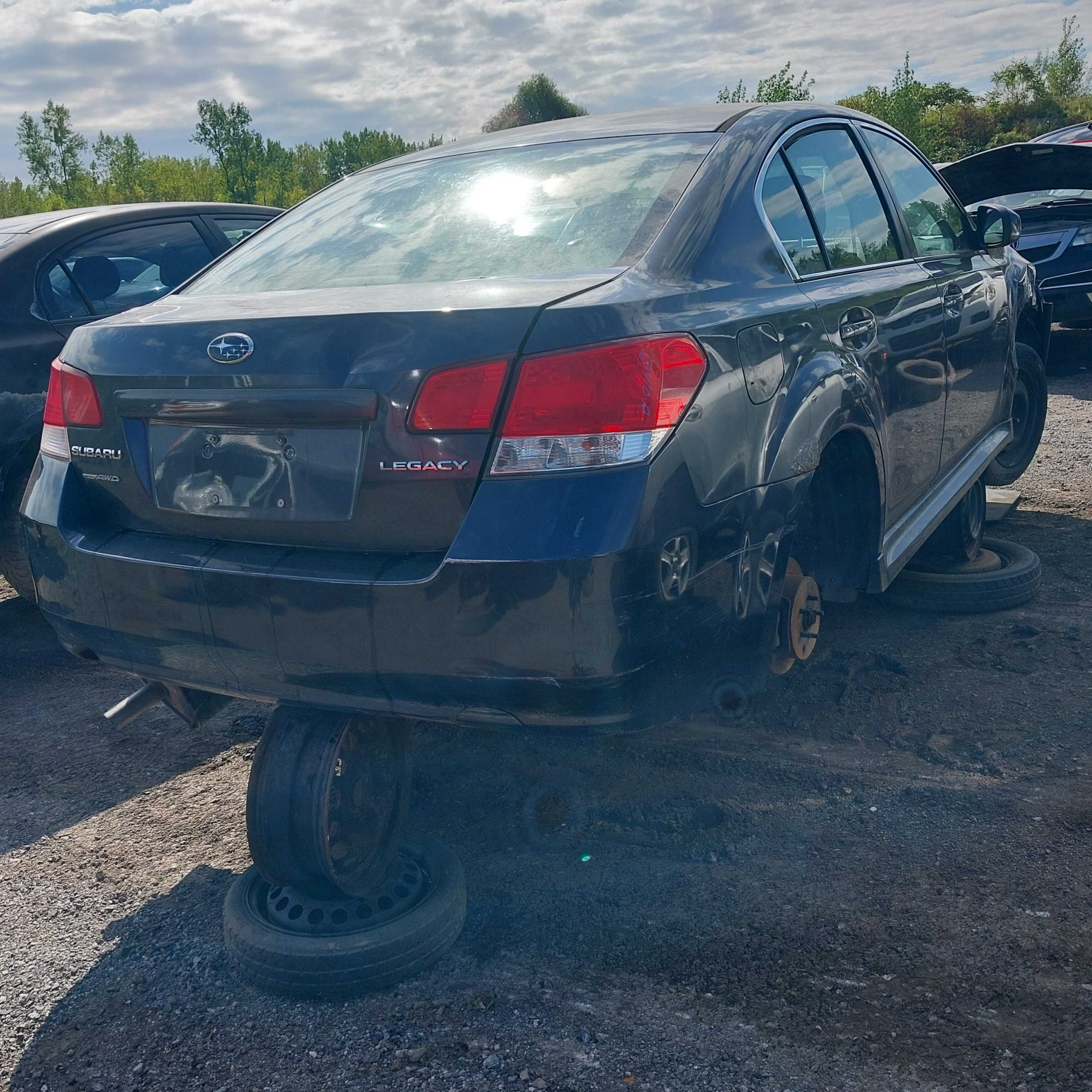 SUBARU LEGACY 2012