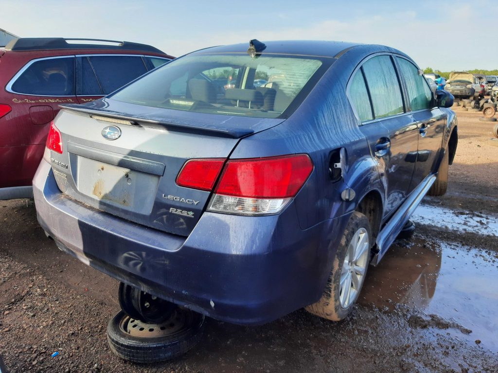 SUBARU LEGACY 2014
