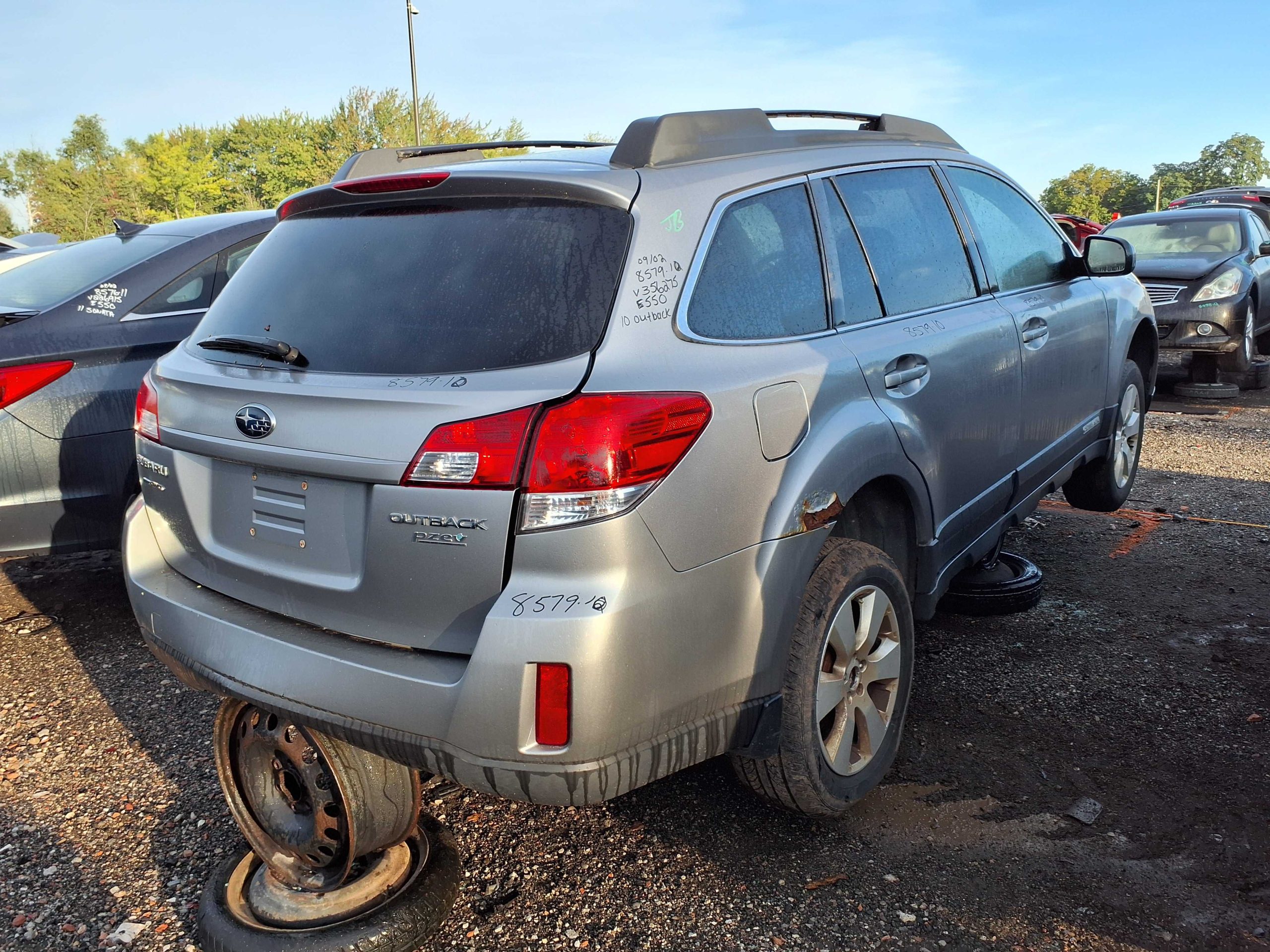 SUBARU OUTBACK 2010
