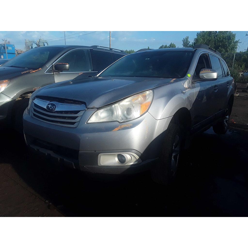 SUBARU OUTBACK 2010
