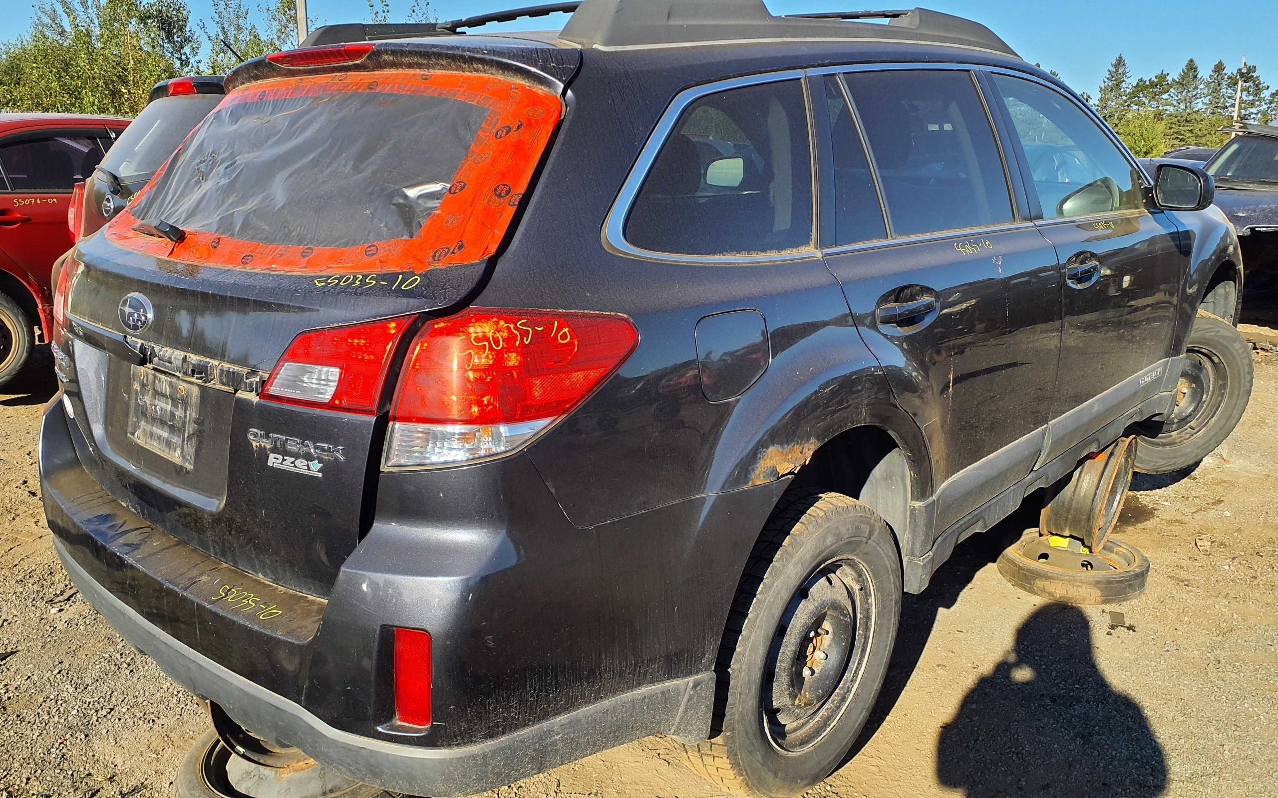 SUBARU OUTBACK 2010