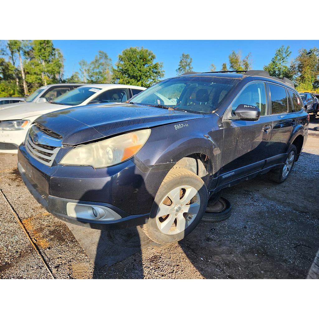 SUBARU OUTBACK 2011