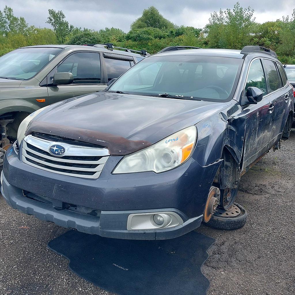 SUBARU OUTBACK 2011