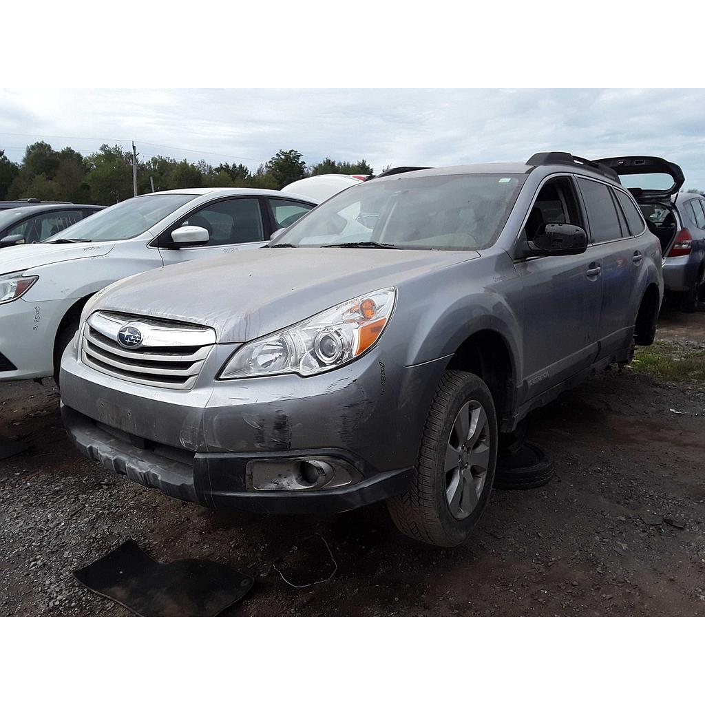 SUBARU OUTBACK 2011