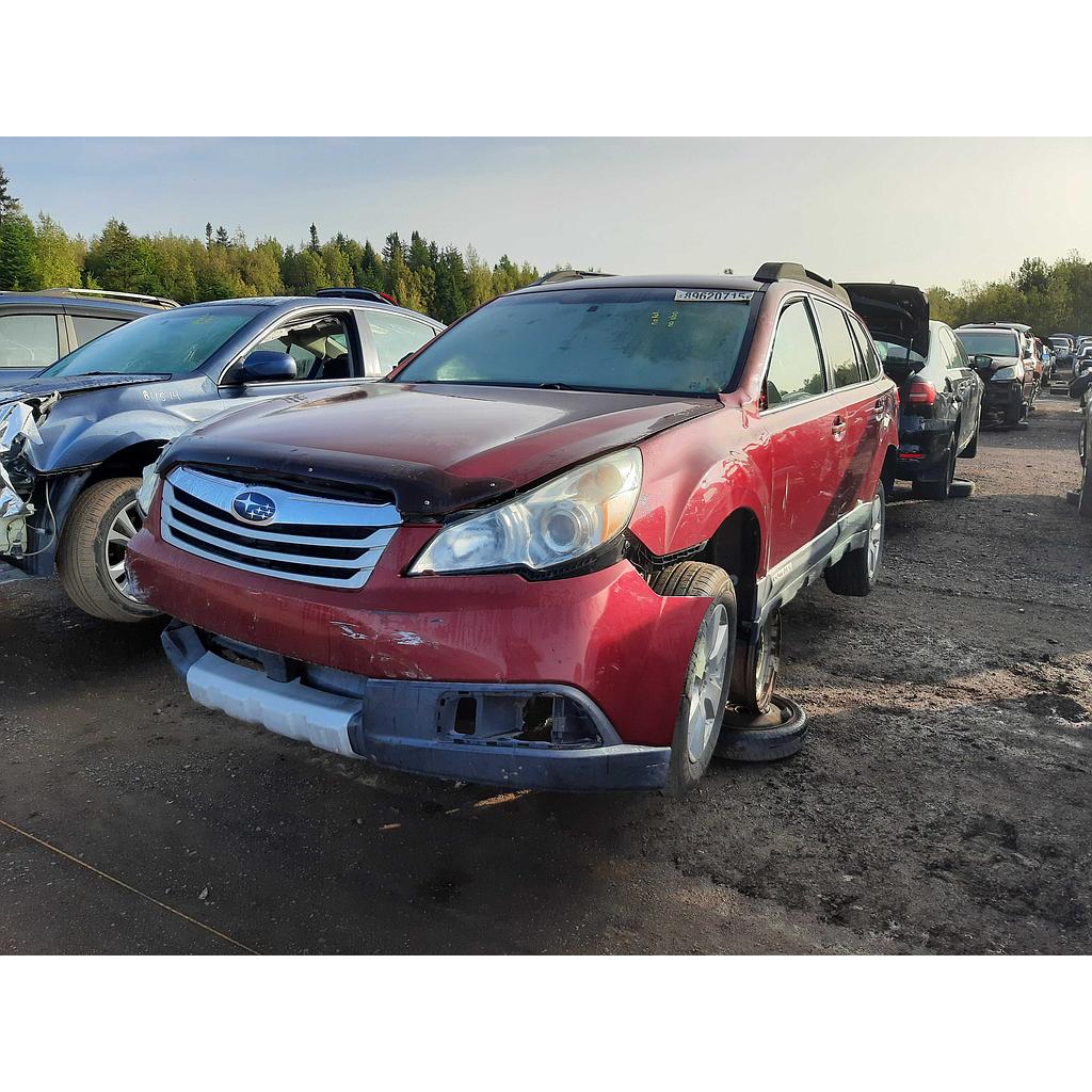 SUBARU OUTBACK 2012