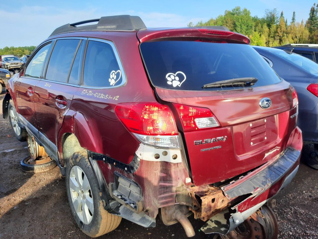 SUBARU OUTBACK 2012