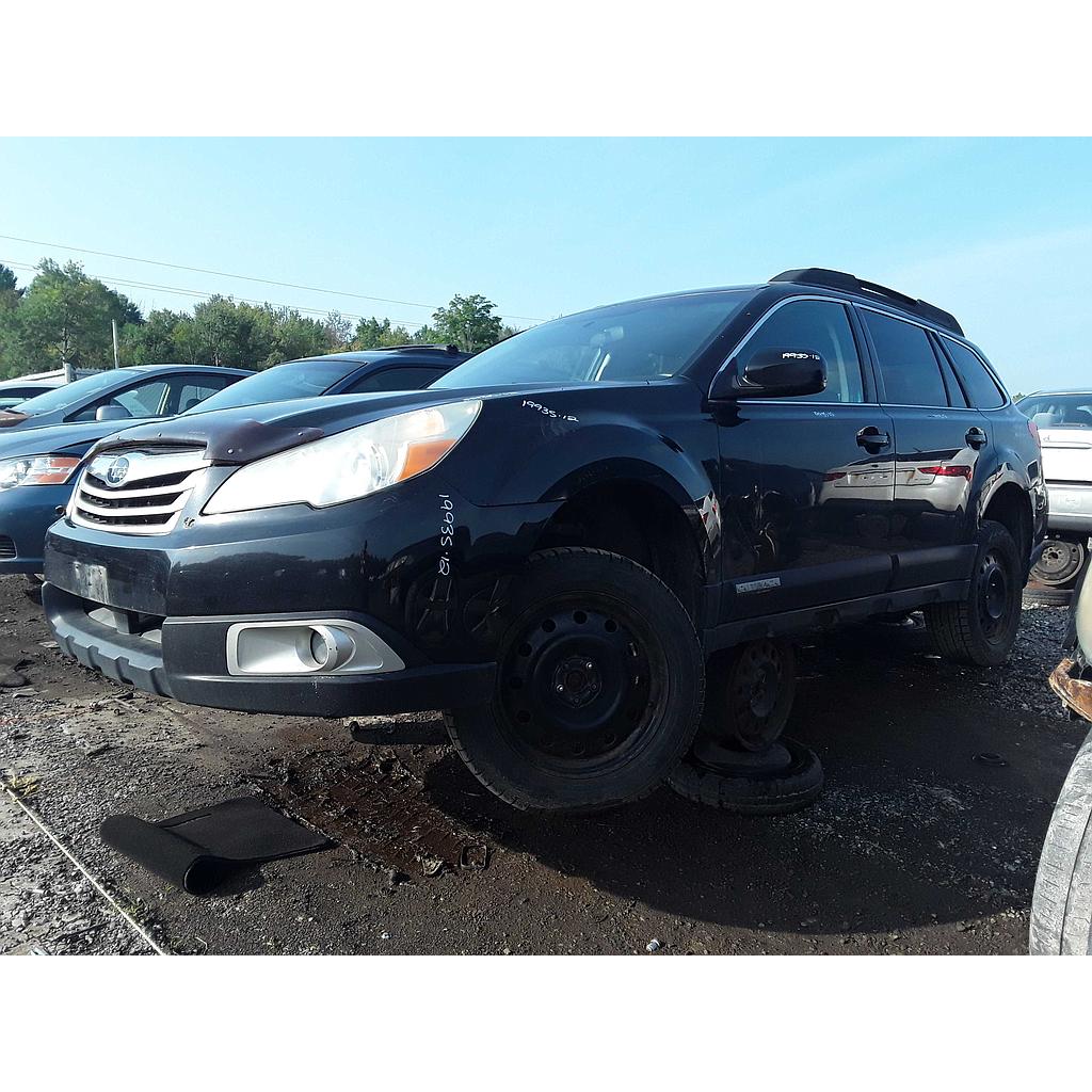 SUBARU OUTBACK 2012